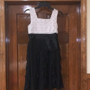 Girls’ Size 16 Black and White Formal Dress